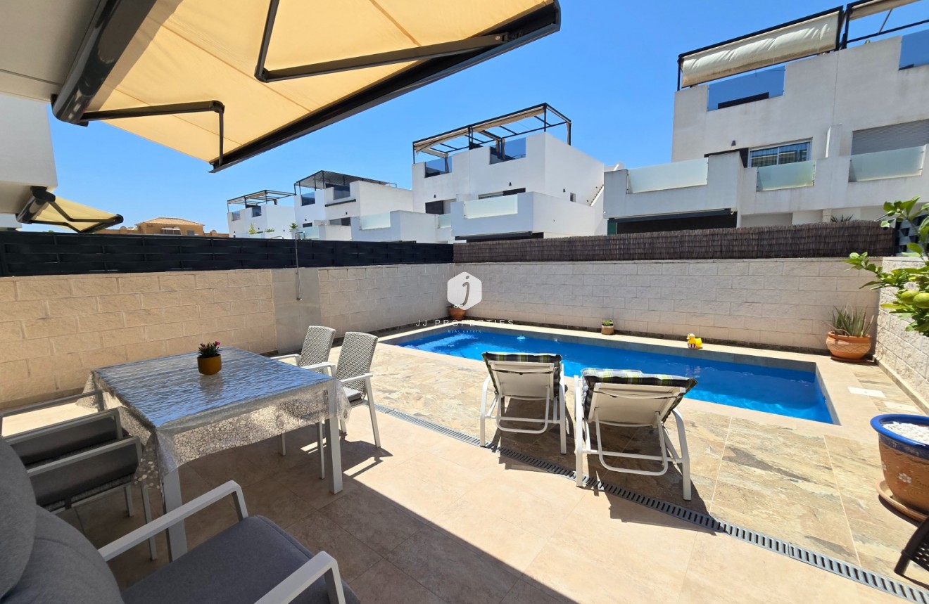 Resale - Villa -
Ciudad Quesada - Costa Blanca