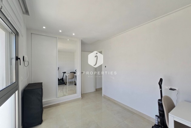 Resale - Villa -
Ciudad Quesada - Costa Blanca