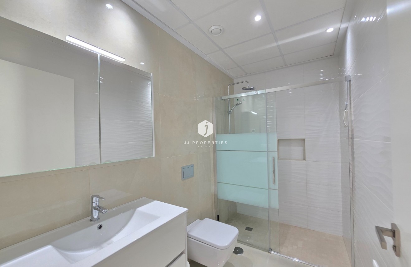 Resale - Villa -
Ciudad Quesada - Costa Blanca
