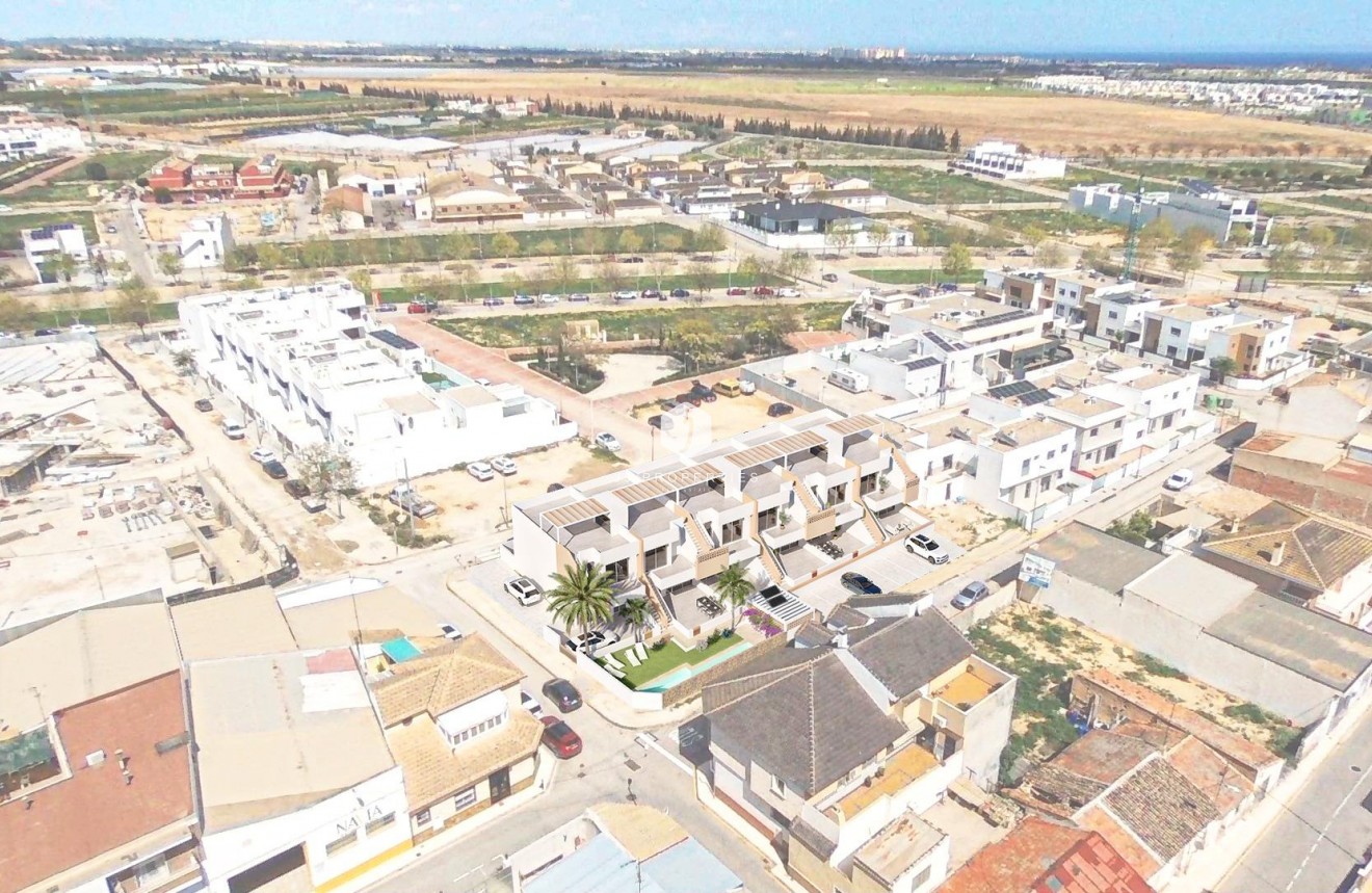 New Build - Bungalow -
Pilar de la Horadada - pueblo