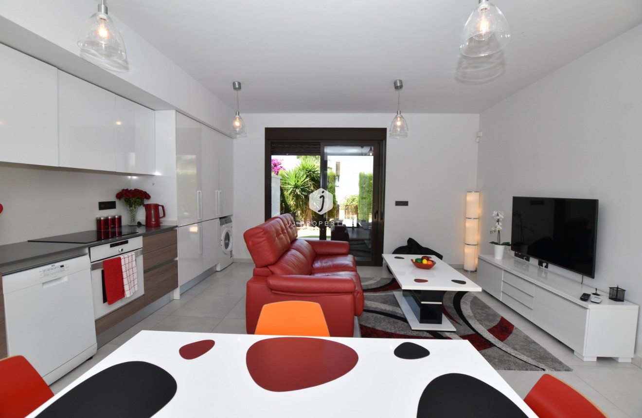 Aus zweiter Hand - Wohnung -
Algorfa - Inland