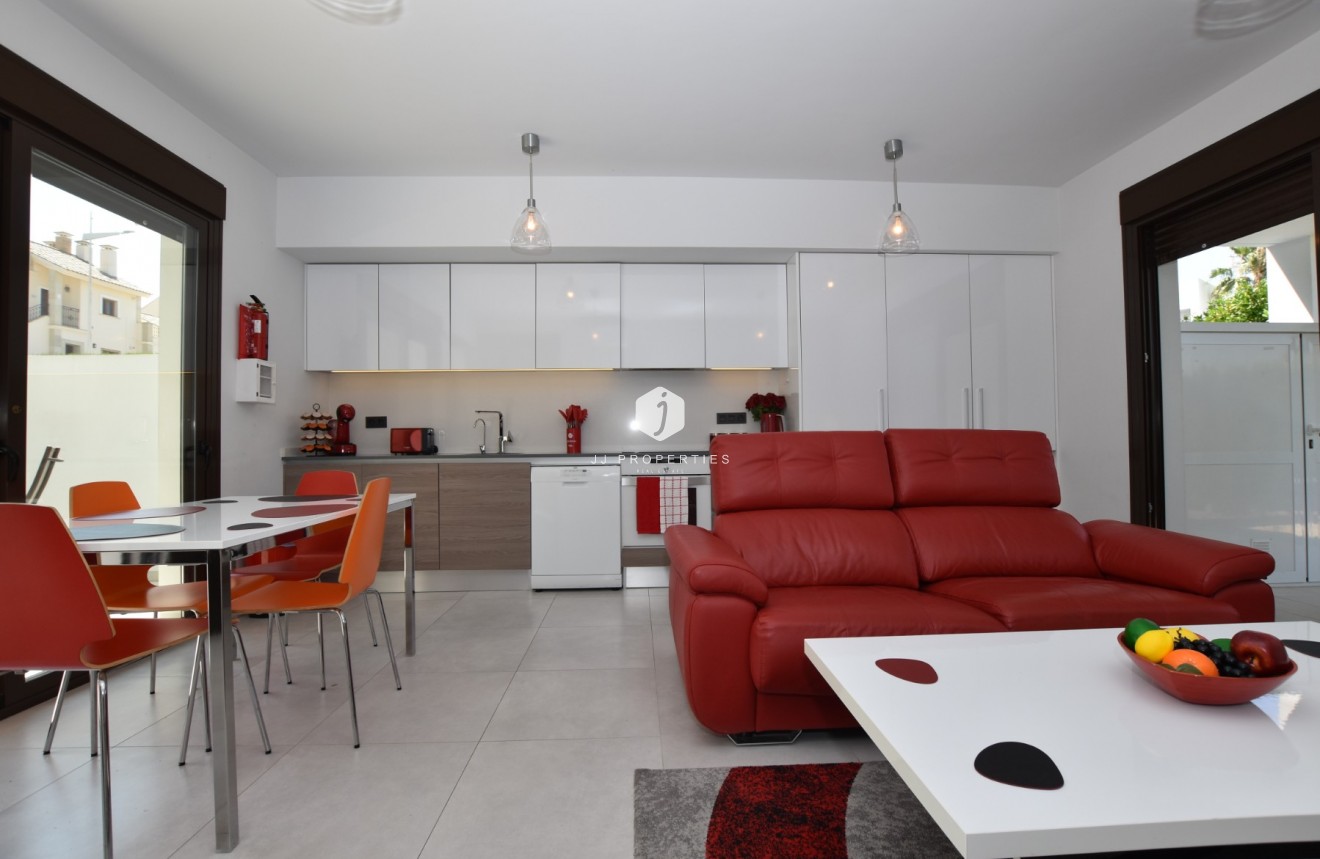 Aus zweiter Hand - Wohnung -
Algorfa - Inland