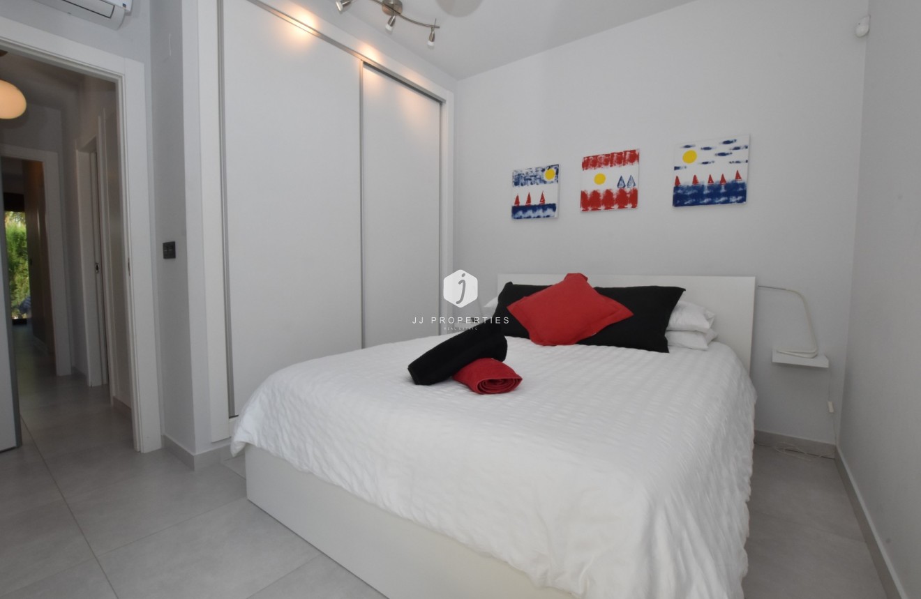 Aus zweiter Hand - Wohnung -
Algorfa - Inland
