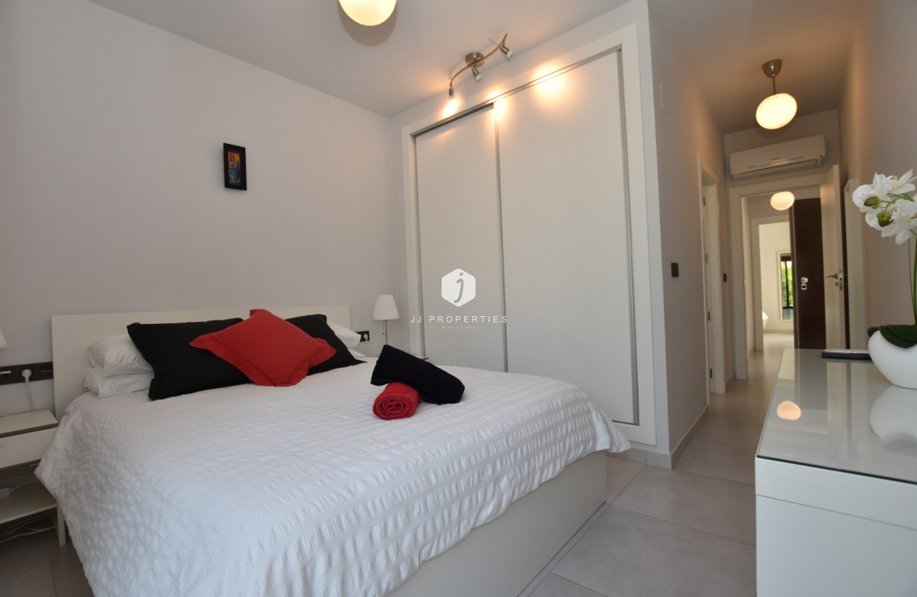Aus zweiter Hand - Wohnung -
Algorfa - Inland