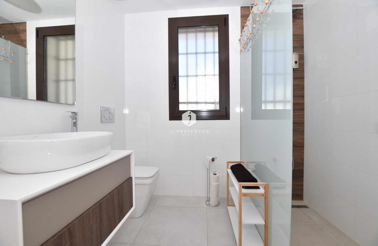 Aus zweiter Hand - Wohnung -
Algorfa - Inland