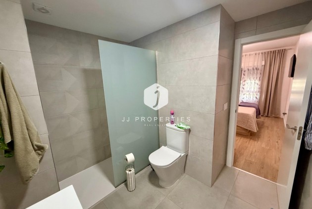 Aus zweiter Hand - Wohnung -
Torrevieja - Centro