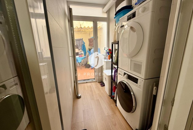 Aus zweiter Hand - Wohnung -
Torrevieja - Centro
