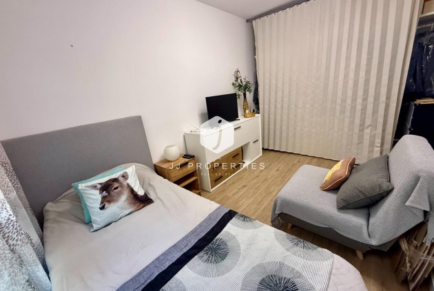 Aus zweiter Hand - Wohnung -
Torrevieja - Centro
