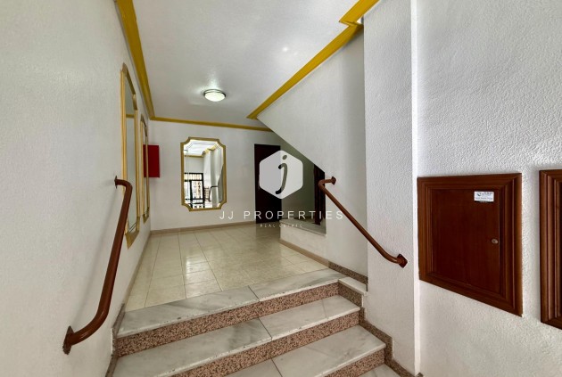Aus zweiter Hand - Wohnung -
Torrevieja - Centro