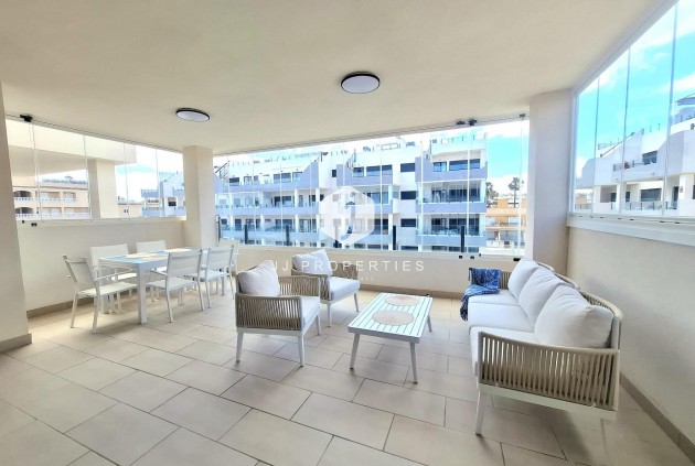 Resale - Apartment / flat -
Orihuela Costa - Villamartín