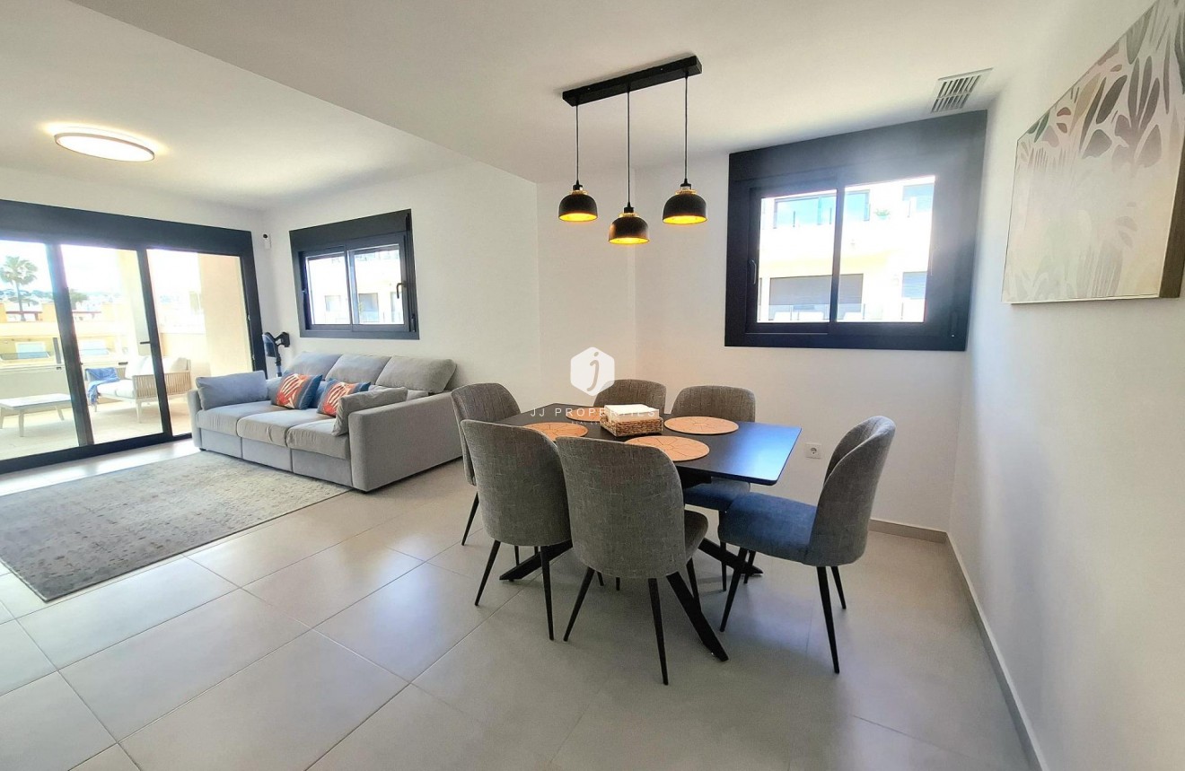 Resale - Apartment / flat -
Orihuela Costa - Villamartín