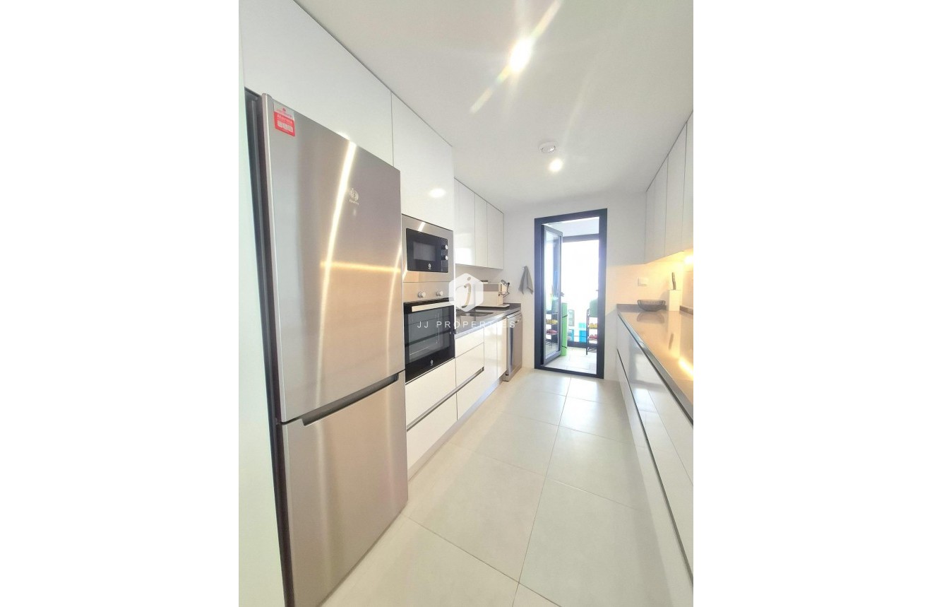 Resale - Apartment / flat -
Orihuela Costa - Villamartín