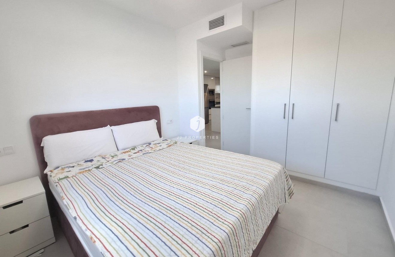 Resale - Apartment / flat -
Orihuela Costa - Villamartín