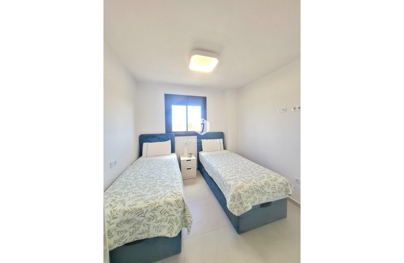 Resale - Apartment / flat -
Orihuela Costa - Villamartín