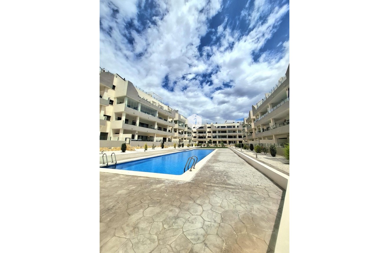 Resale - Apartment / flat -
Orihuela Costa - Villamartín