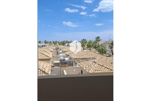 Resale - Apartment / flat -
Orihuela Costa - Villamartín
