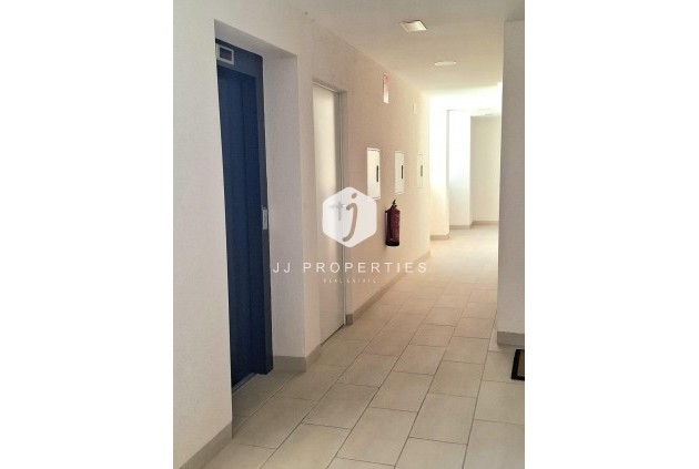 Resale - Apartment / flat -
Orihuela Costa - Villamartín