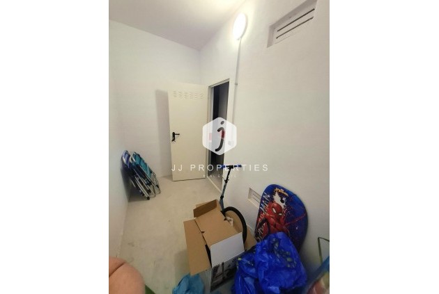 Resale - Apartment / flat -
Orihuela Costa - Villamartín