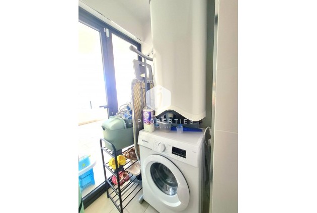 Resale - Apartment / flat -
Orihuela Costa - Villamartín