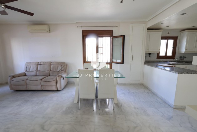 D'occasion - Appartement -
Orihuela Costa - Costa Blanca