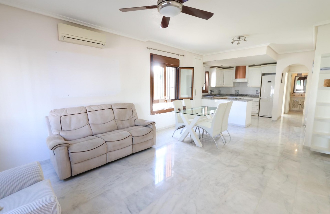 D'occasion - Appartement -
Orihuela Costa - Costa Blanca
