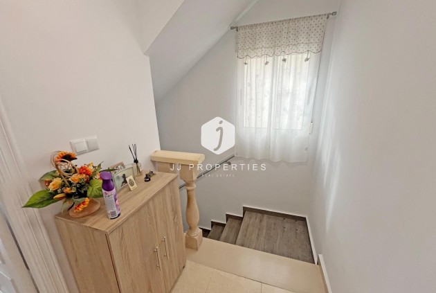 Tweedehands - duplex -
San Miguel de Salinas - Las Filipinas