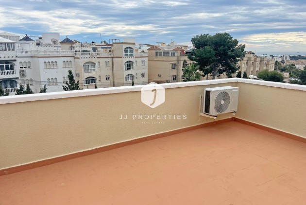 Tweedehands - duplex -
San Miguel de Salinas - Las Filipinas