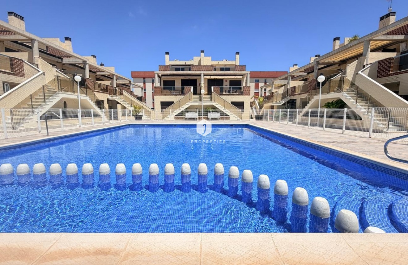 Aus zweiter Hand - Wohnung -
Orihuela Costa - Costa Blanca