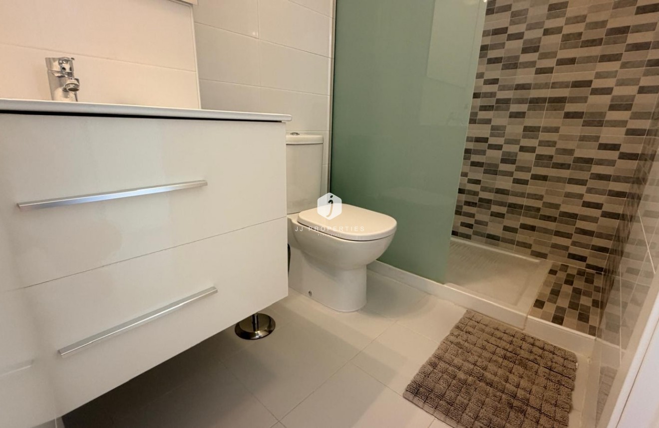 Aus zweiter Hand - Wohnung -
Orihuela Costa - Costa Blanca