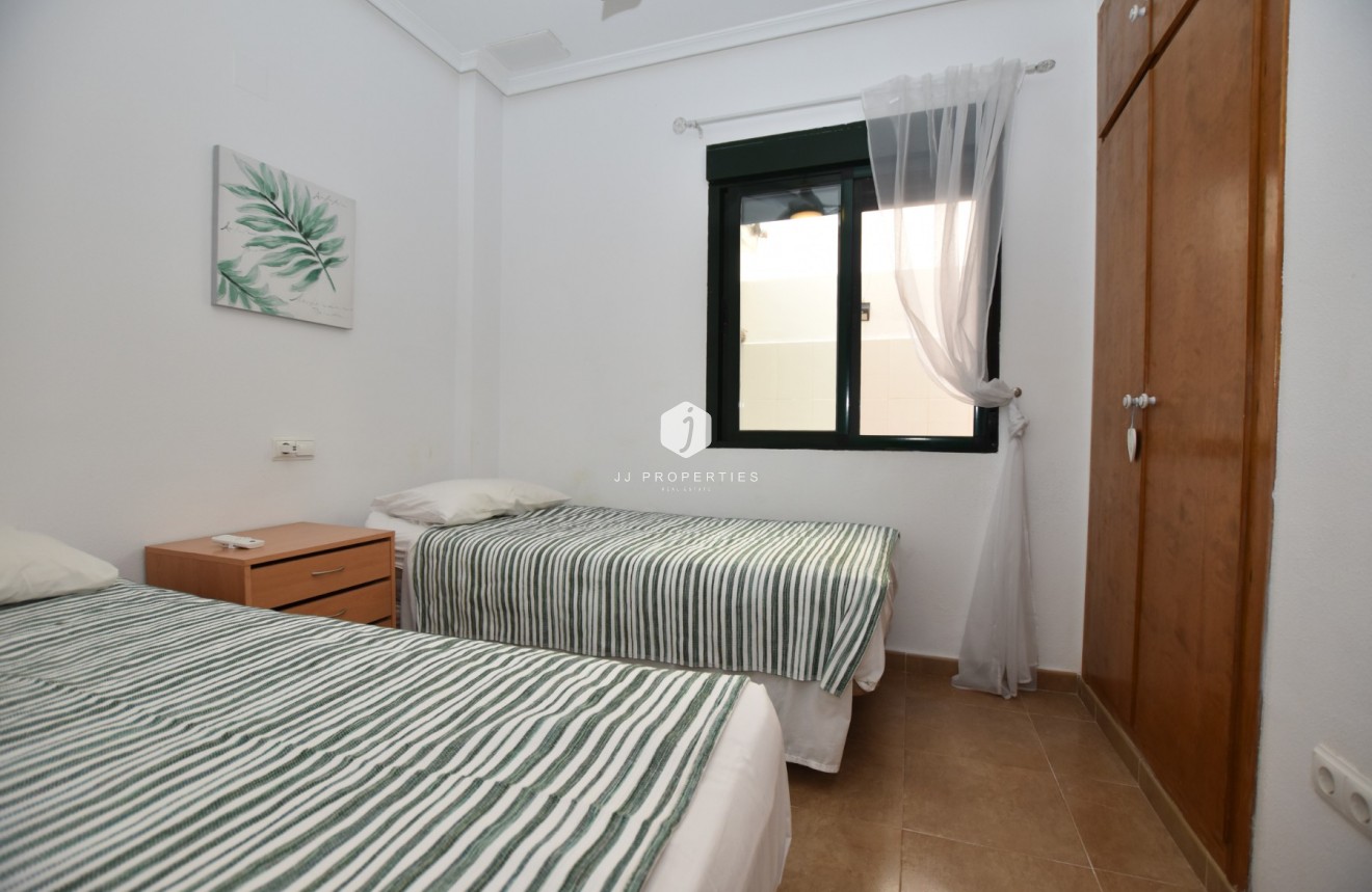 Tweedehands - Appartement / flat -
Daya Vieja - Costa Blanca