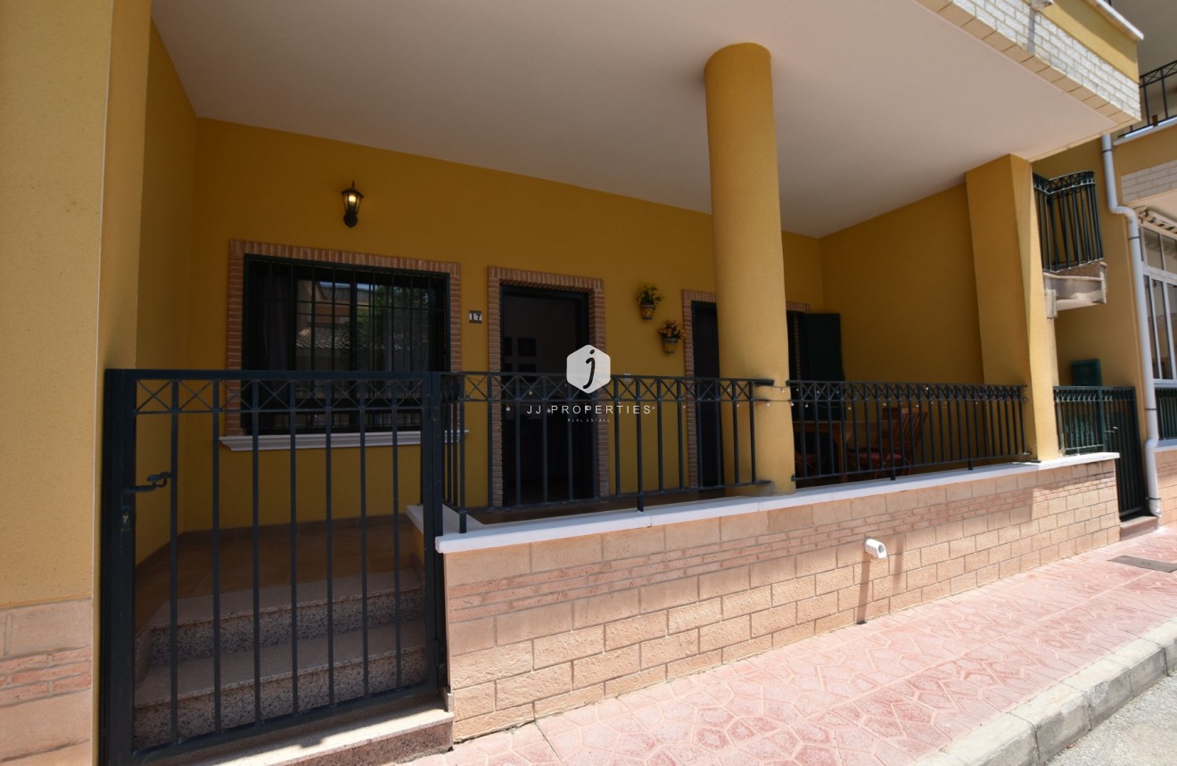 Tweedehands - Appartement / flat -
Daya Vieja - Costa Blanca