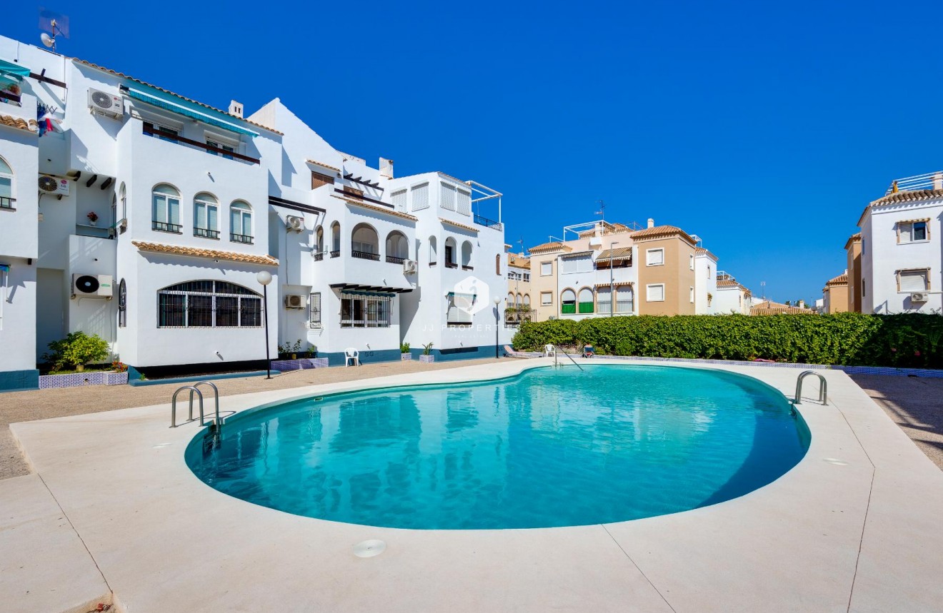 D'occasion - Bungalow -
Torrevieja - Costa Blanca