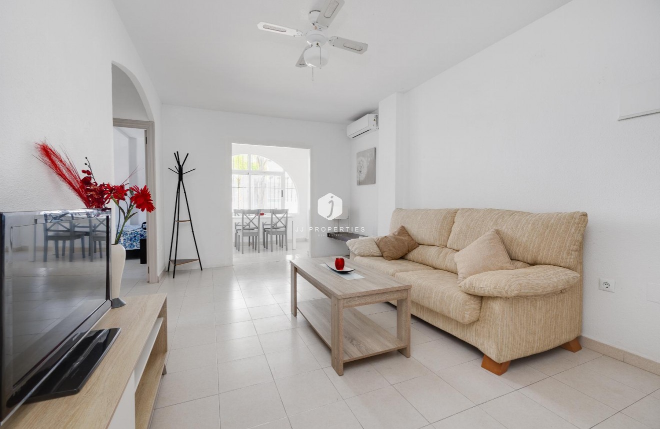 D'occasion - Bungalow -
Torrevieja - Costa Blanca