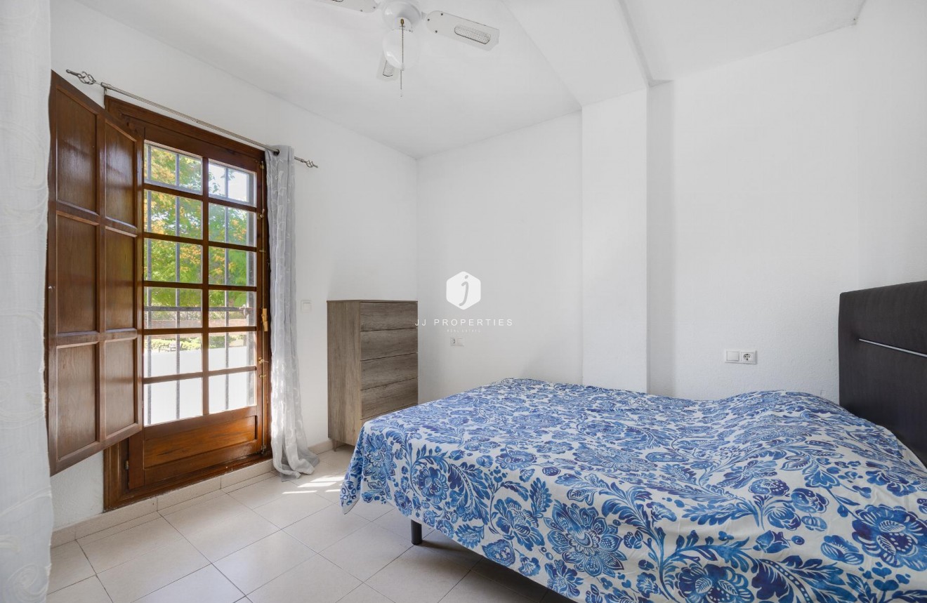 D'occasion - Bungalow -
Torrevieja - Costa Blanca