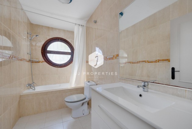 D'occasion - Bungalow -
Torrevieja - Costa Blanca