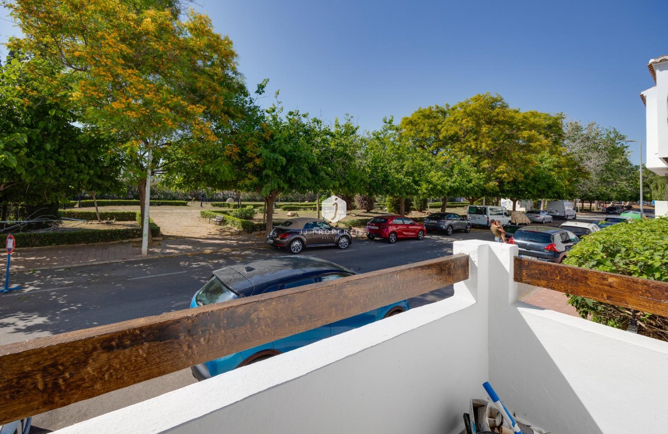 D'occasion - Bungalow -
Torrevieja - Costa Blanca