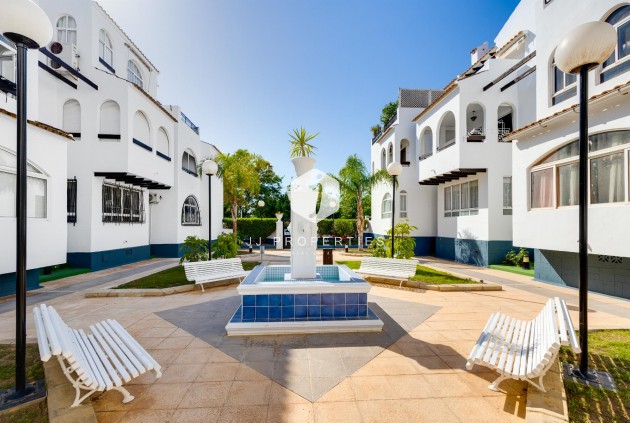 D'occasion - Bungalow -
Torrevieja - Costa Blanca