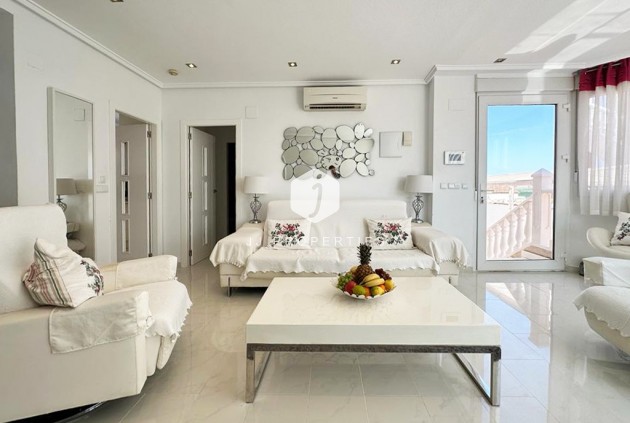 Resale - Villa -
San Miguel de Salinas - Inland