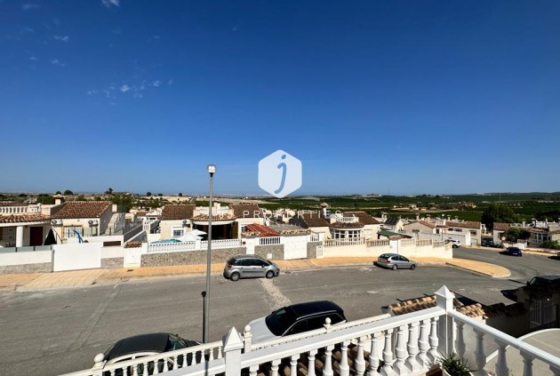 Resale - Villa -
San Miguel de Salinas - Inland