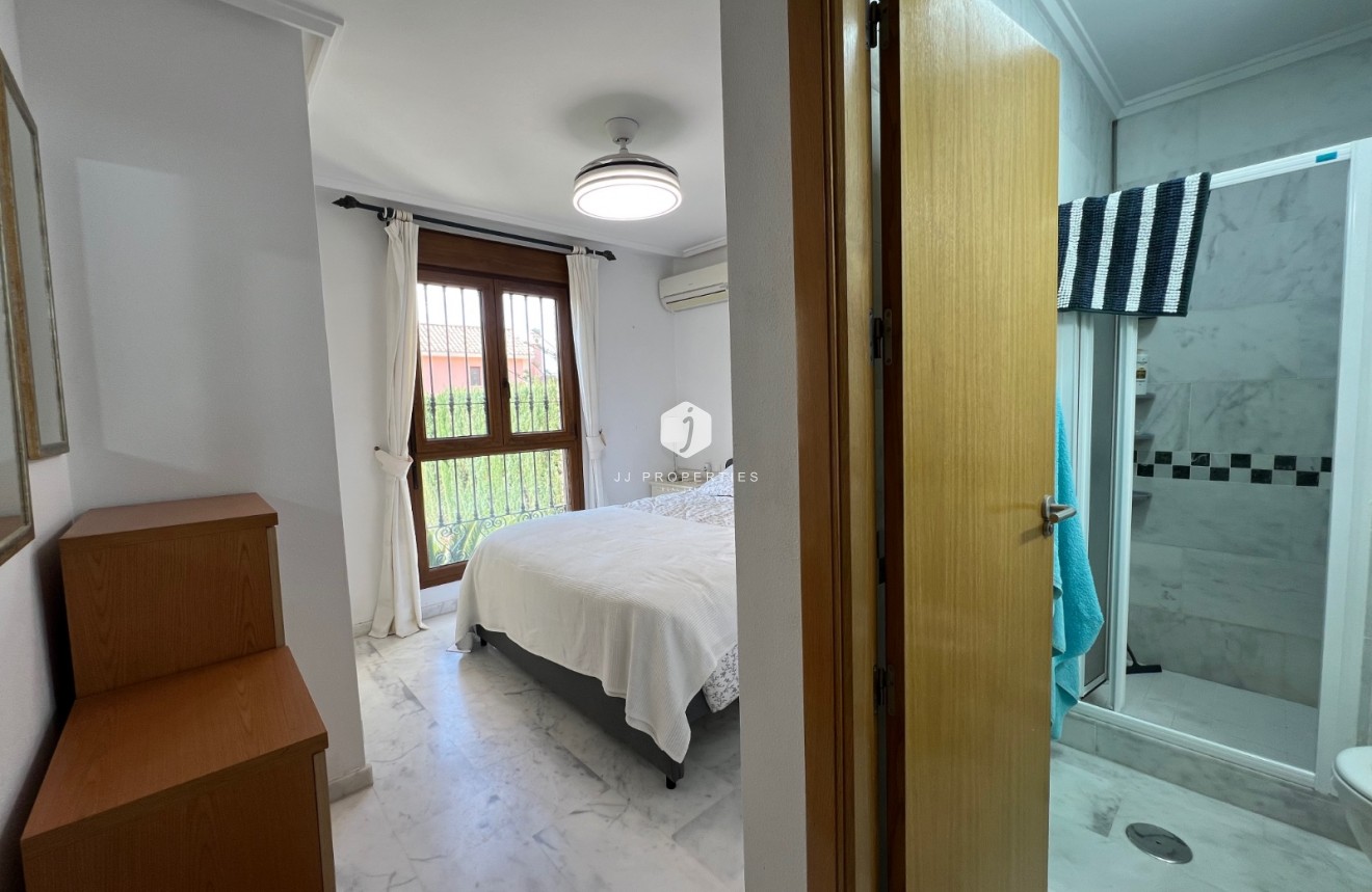 Tweedehands - Bungalow -
Algorfa - Inland