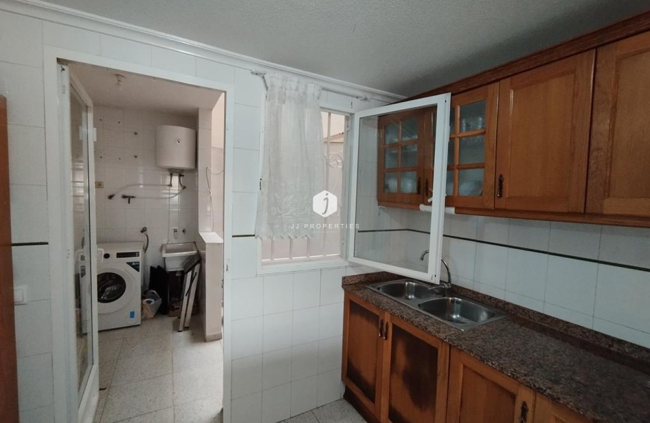 Resale - Apartment / flat -
Torrevieja - HABANERAS PLAZA SANTA MARIA