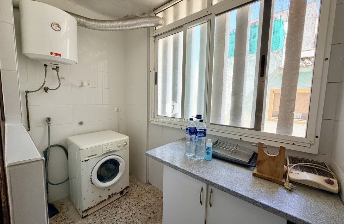 Aus zweiter Hand - Wohnung -
Formentera del Segura - Costa Blanca