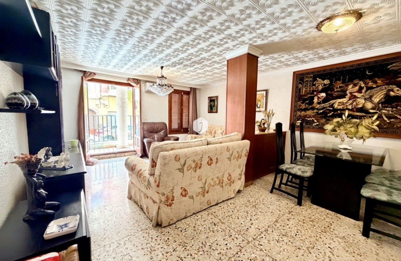 Aus zweiter Hand - Wohnung -
Formentera del Segura - Costa Blanca