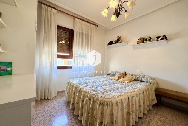 Aus zweiter Hand - Chalet -
Formentera del Segura - Costa Blanca