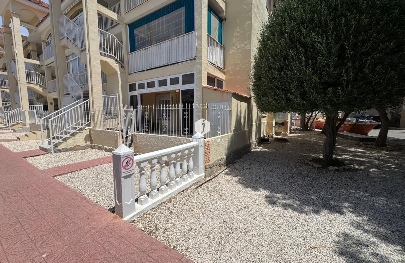 D'occasion - Bungalow -
Torrevieja - La Siesta - El Salado - Torreta