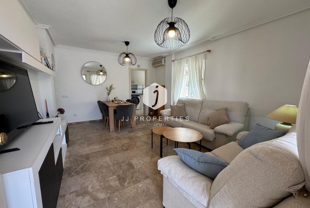 D'occasion - Bungalow -
Torrevieja - La Siesta - El Salado - Torreta