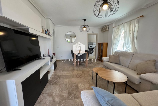 D'occasion - Bungalow -
Torrevieja - La Siesta - El Salado - Torreta