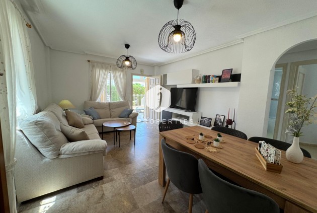 D'occasion - Bungalow -
Torrevieja - La Siesta - El Salado - Torreta