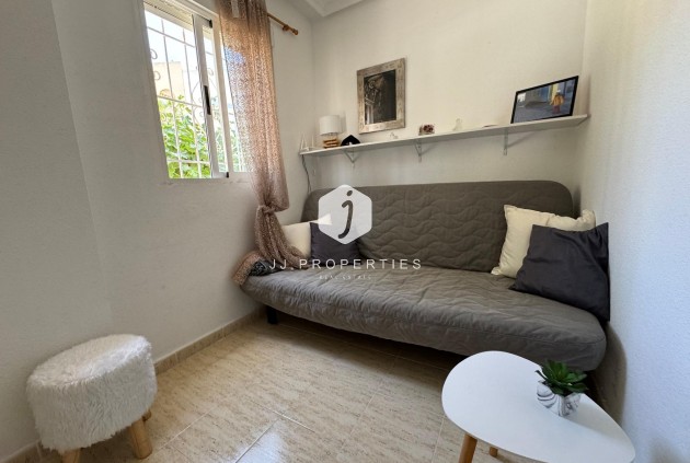 D'occasion - Bungalow -
Torrevieja - La Siesta - El Salado - Torreta