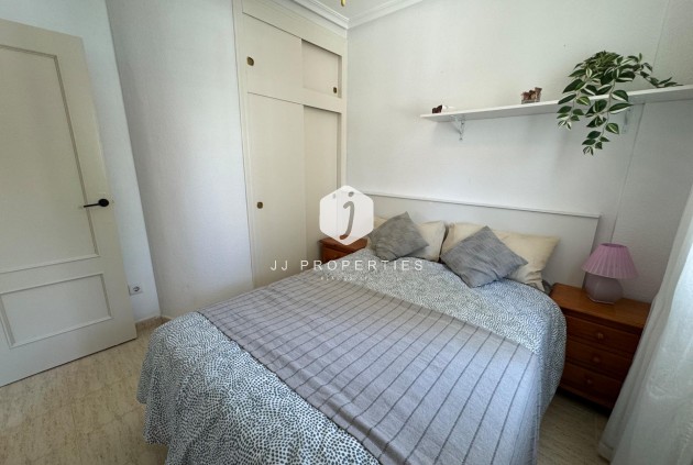 D'occasion - Bungalow -
Torrevieja - La Siesta - El Salado - Torreta